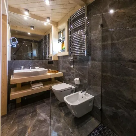 Chalupki Pod Giewontem Alpesi faház Zakopane