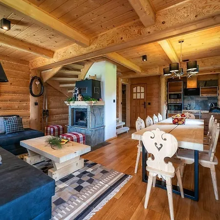 Chalupki Pod Giewontem Alpesi faház *